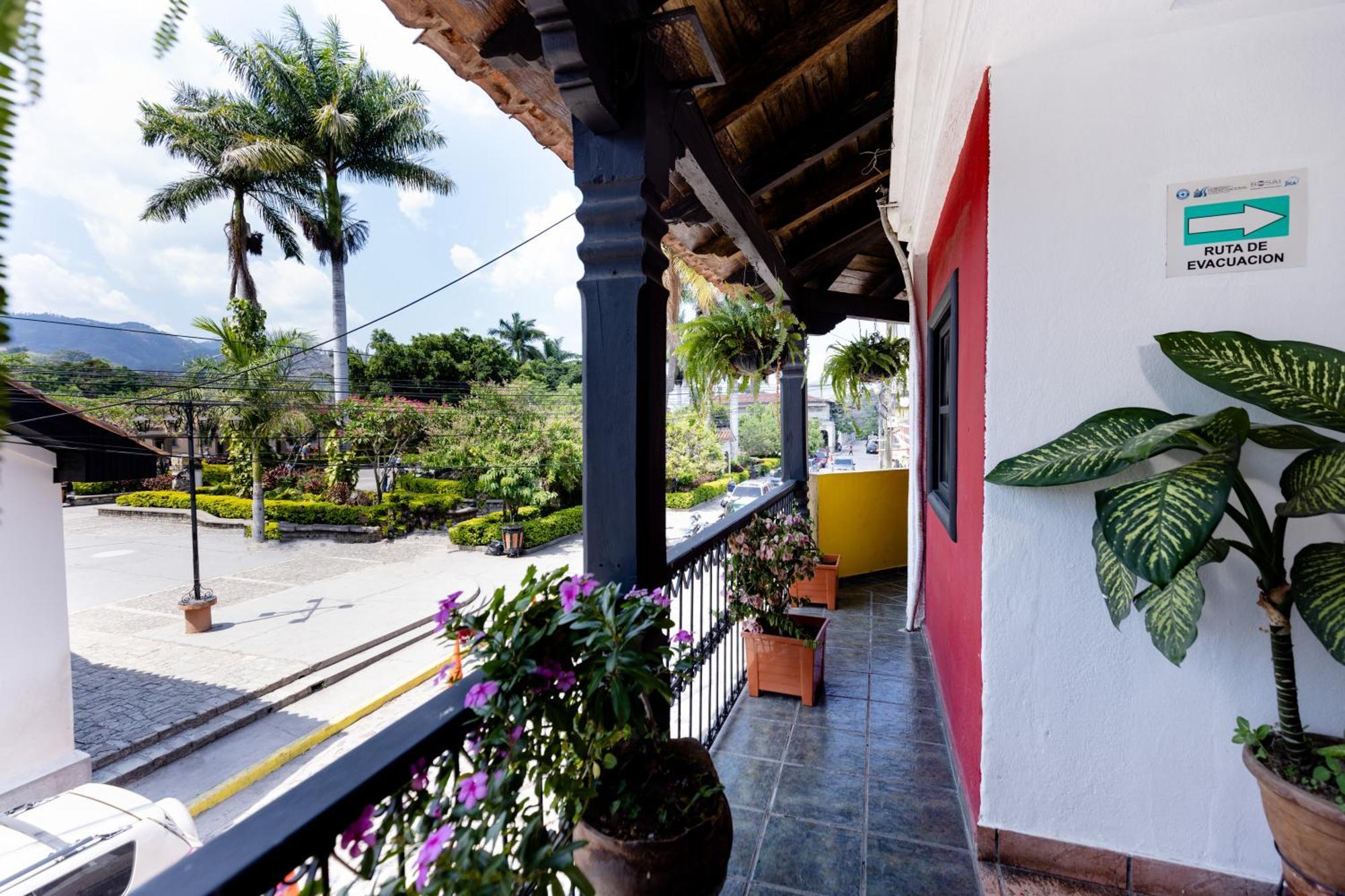 Hotel Camino Maya Copan Ruinas Zewnętrze zdjęcie